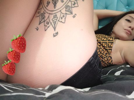 _MICKI sex star galleries