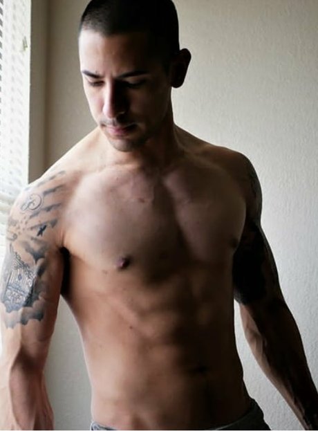 Joe money star hot pic