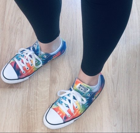 Meowgical Pixie sexy model galleries