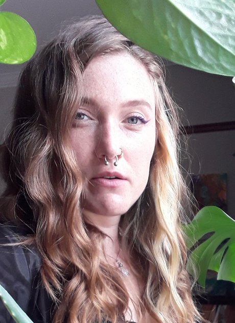 Melted Brie model adult pictures