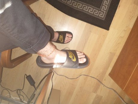 Feet Daddy art model photos