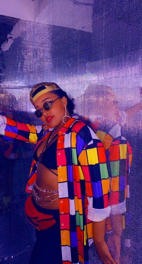 Marnesha Nelson star beautiful picture