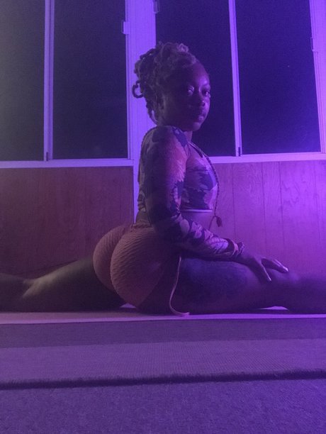 Tara Nephthys Binah nudes actress gallery