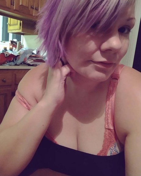 Zhu Li Moon star beautiful archive