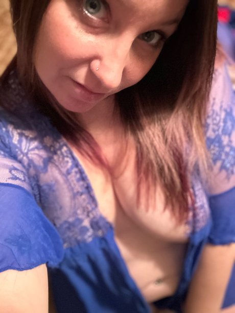 MissDinky model pornographic picture