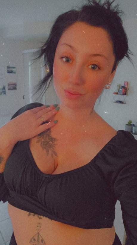 _JosyanneGD_ porn star archive