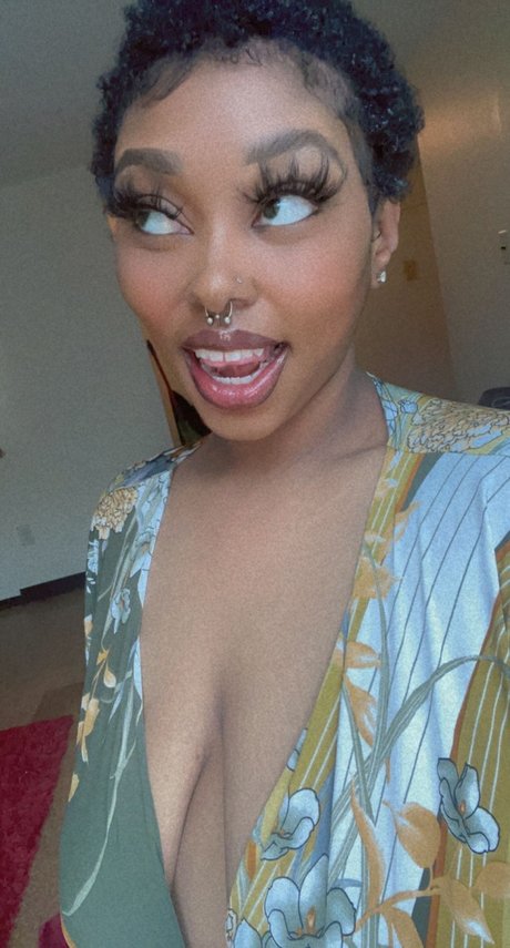 Mystery Flower art actress photo