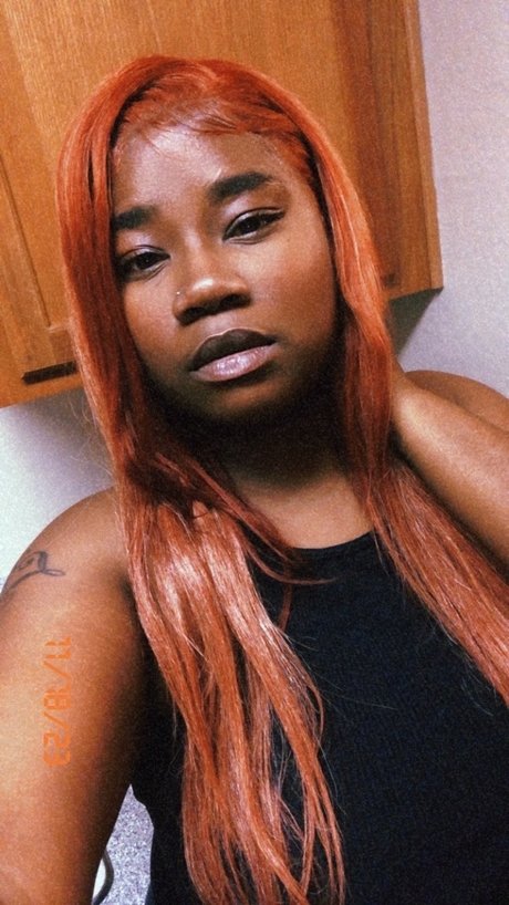 MxnaaLi xxx model images