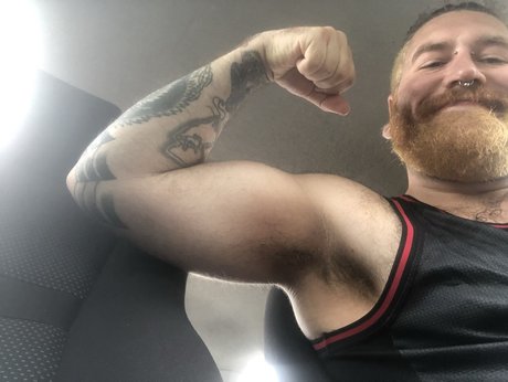 Merc exclusive star image