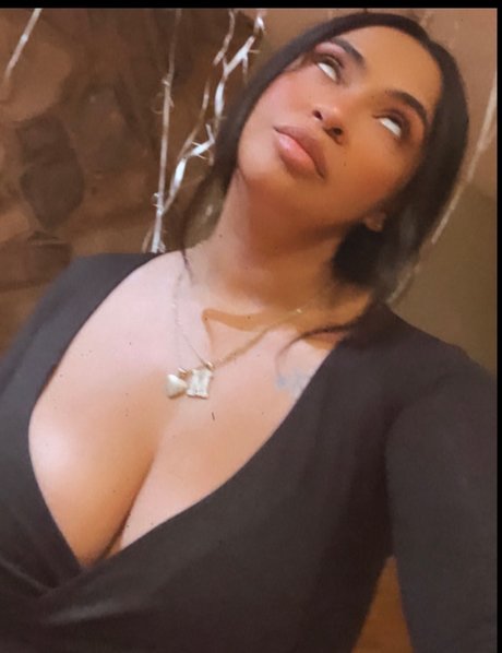 Mmendez model high quality pics