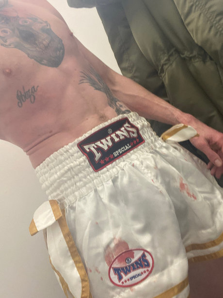 MR WINTER pornographic model image