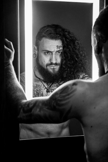 Mr Focu sexy model image