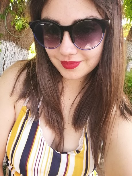 Geraldinee hd pornstar picture