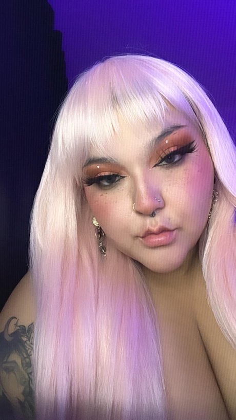 Mimi Morningstar model pics