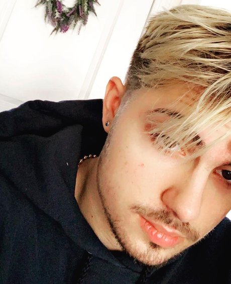 Nicky Lomuto beautiful star gallery