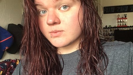 Nichel Nightmare star nude pictures