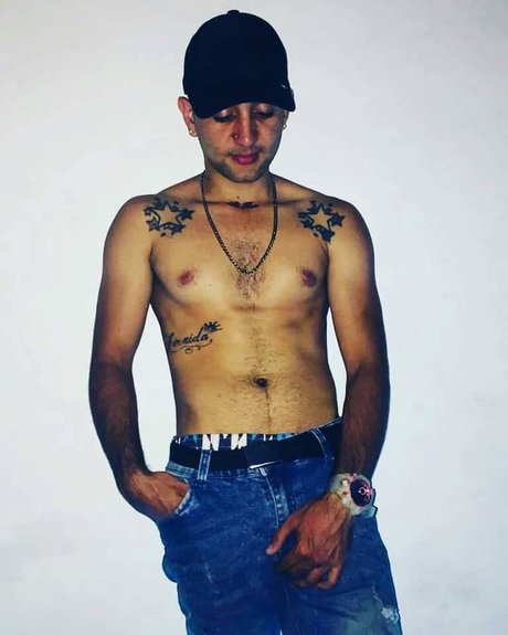 Alexis98 star porn photo