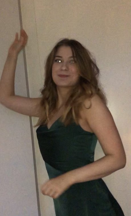 Nella exclusive star img