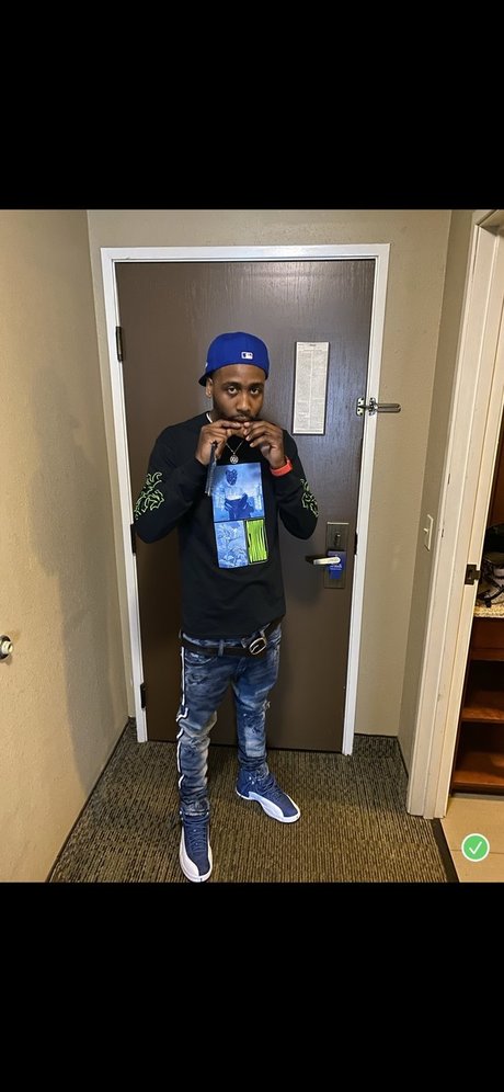 NeckBone free star pics