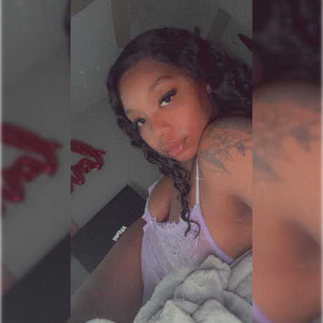 Nettee J hot pornstar photos