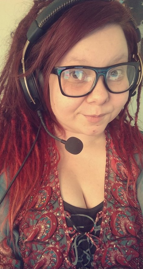 The NanaBot model art photos