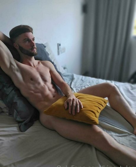 king tylor Profile pic