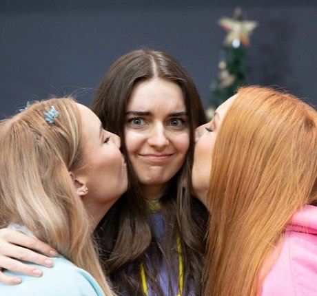 Loserfruit sexy star photo