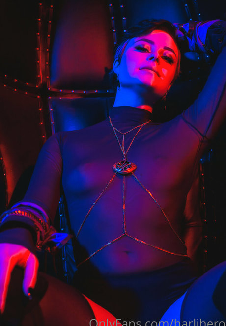 Harlihero star porn archive