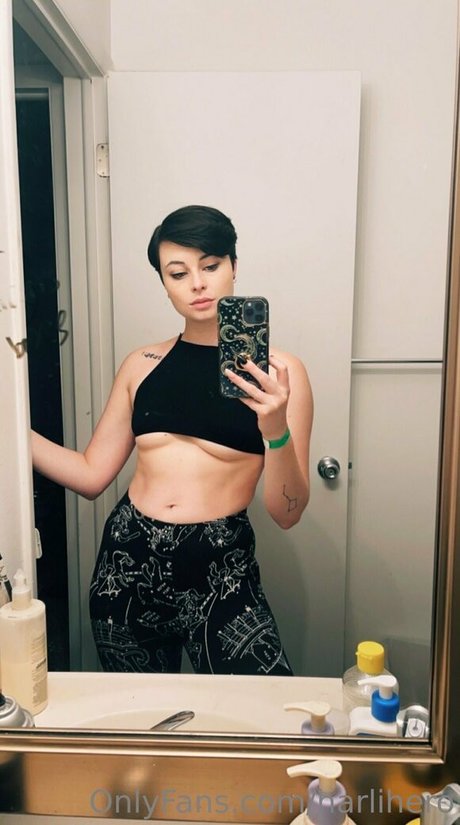 Harlihero sexy pornstar img