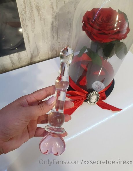 xxsecretdesirexx nude model image