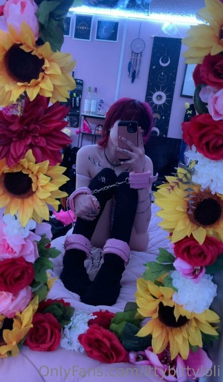 ittybittyloli pornstar top pictures