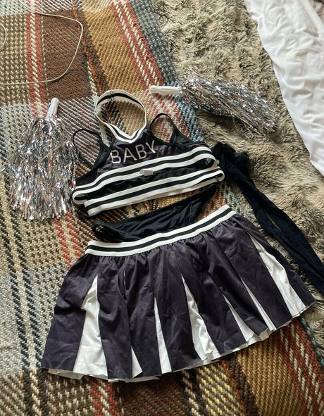 missnouveaux pornographic actress pics