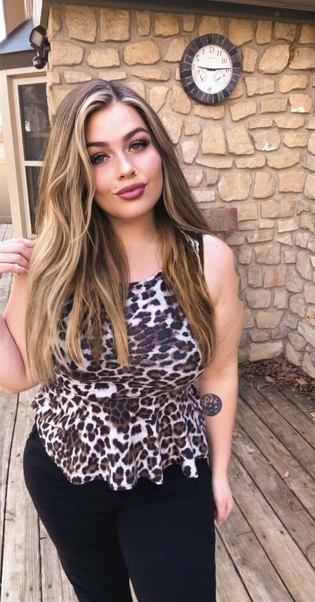 stepsiblings pornstar nude galleries