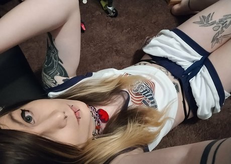 nude strip onlyfans naked pics