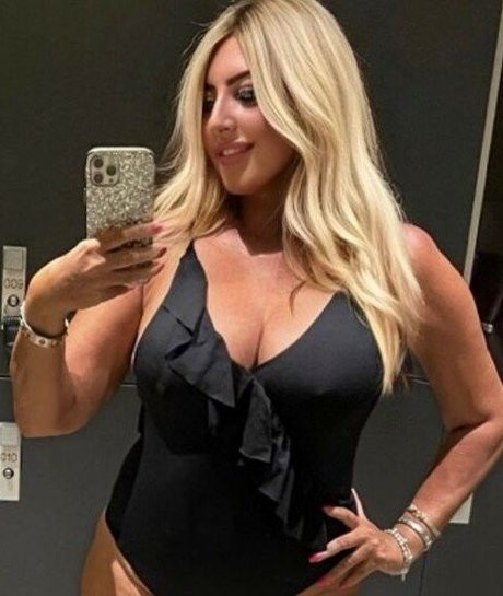 Flaviana Basta star nude gallery