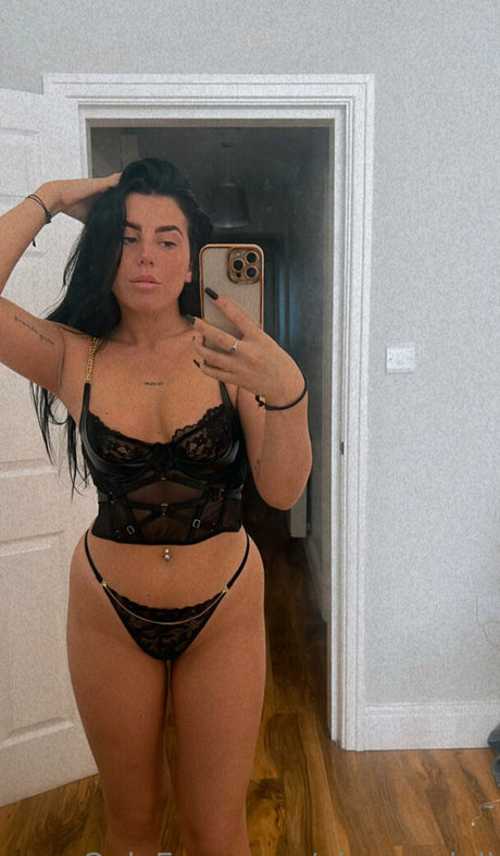 secretamber2 porn star pic