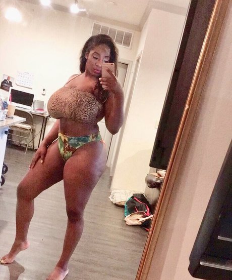 jacking uneek nude pornstar images