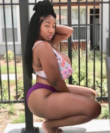 jacking uneek top actress image