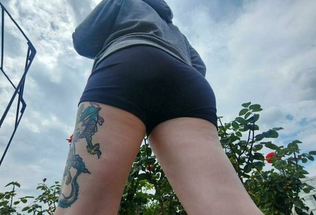 lunar ashe pornstar hd pics