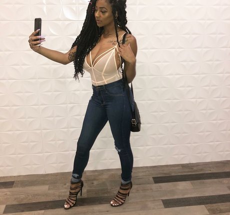 Katarra Mcduffie model images