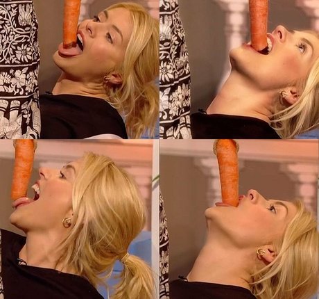 Holly Willoughby nudes star img