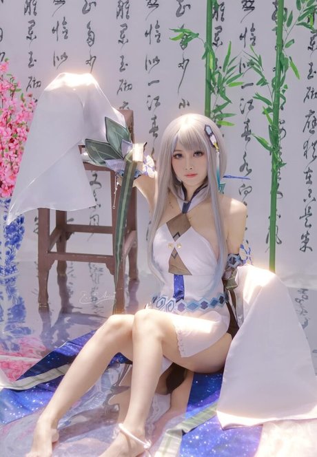 Arisa Cosplay nude actress picture