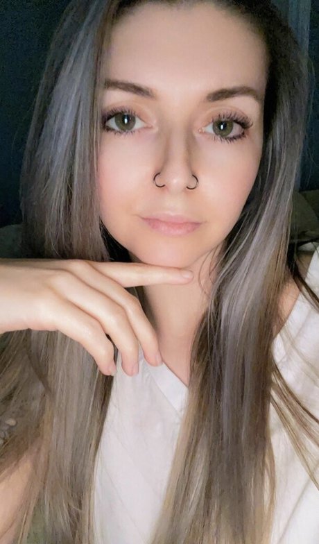 lunamoonxx pornstar free pic