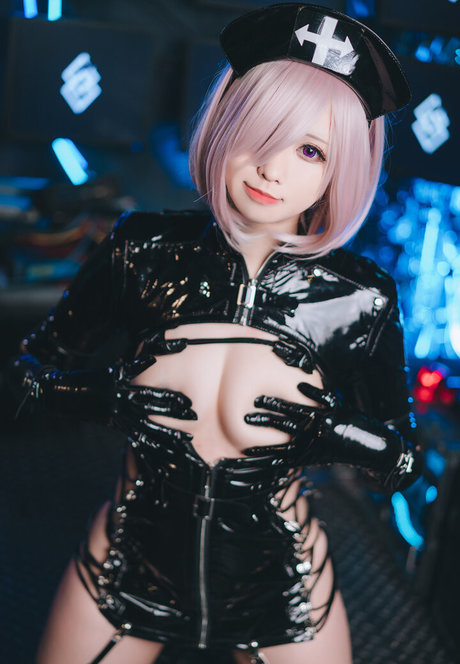 Soraqq erotic actress pic