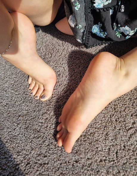 frillymillyx sex model pics