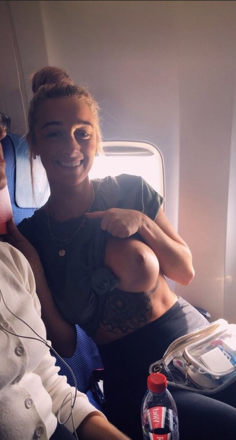 Natalie Hooper model pretty pictures