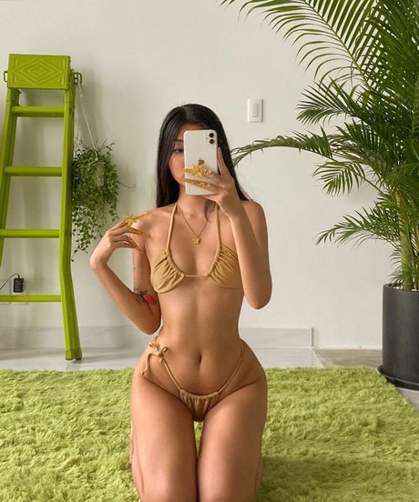 Oanhdaqueen perfect pornstar gallery