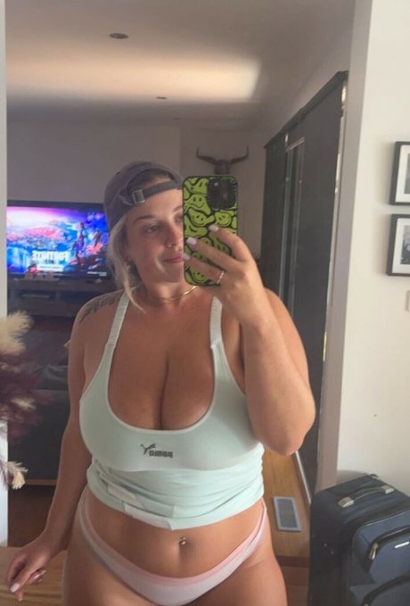 Alexisejames__ top star pic