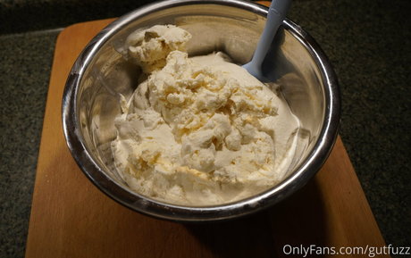 gutfuzz model sex archive