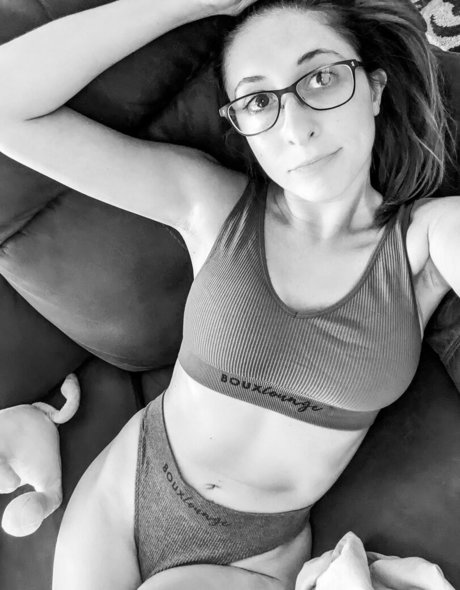 Ellie Hayden model porn galleries